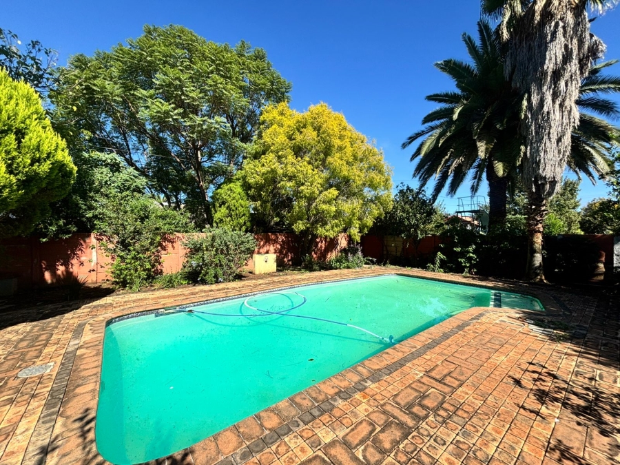3 Bedroom Property for Sale in Flimieda North West